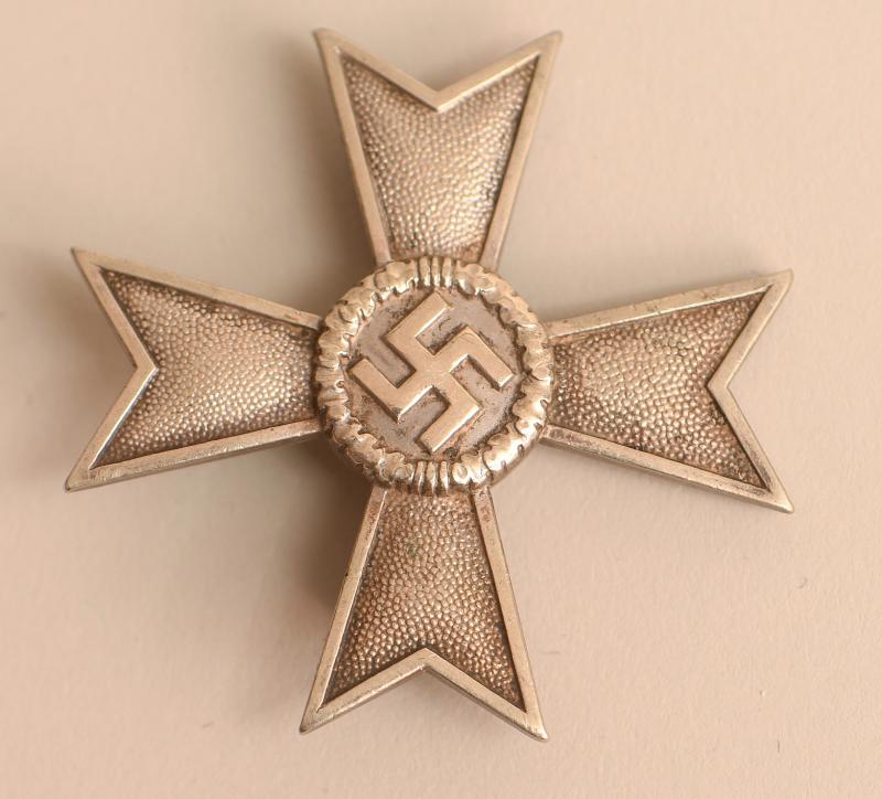 GERMAN WWII WAR SERVICE CROSS FIRST CLASS WITHOUT SWORDS.