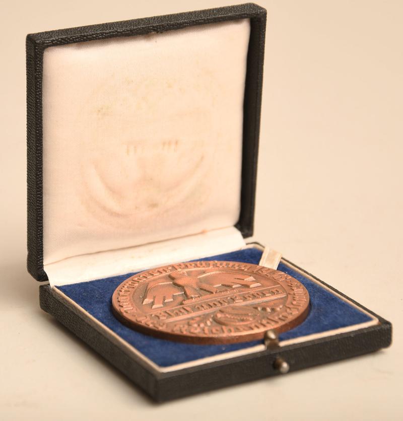 GERMAN WWII CASED BLUT UND BODEN HONOUR COMMEMORATIVE MEDAL, 1938.