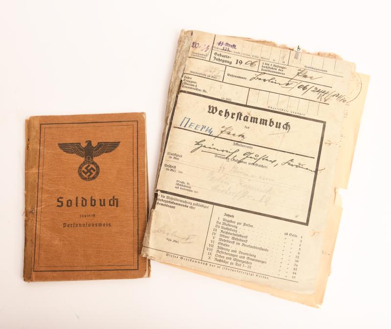 GERMAN WWII SS WAR CORRESPONDANTS SOLDBUCH AND WEHRSTAMMBUCH.