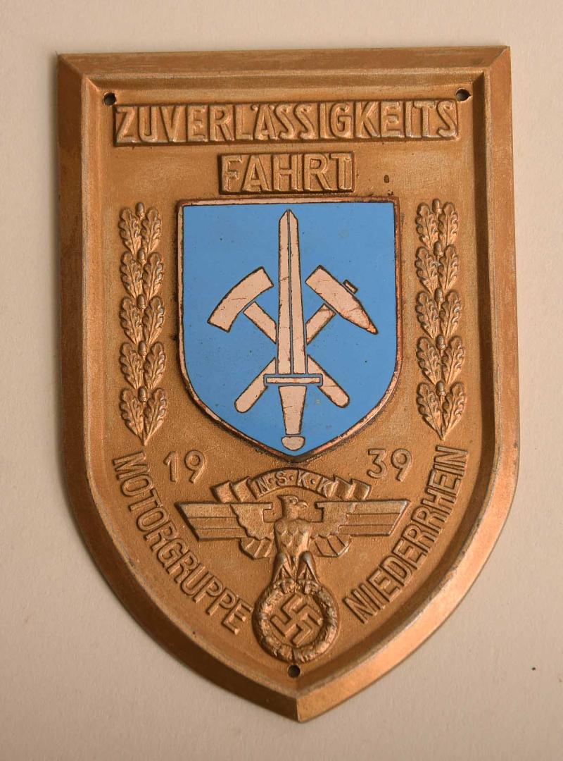 GERMAN WWII NSKK MOTOR GROUP NIEDERRHEIN SHIELD SHAPED PLAQUE.