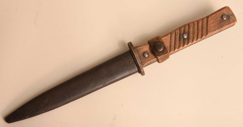 GERMAN WWI TRENCH FIGHTING KNIFE.