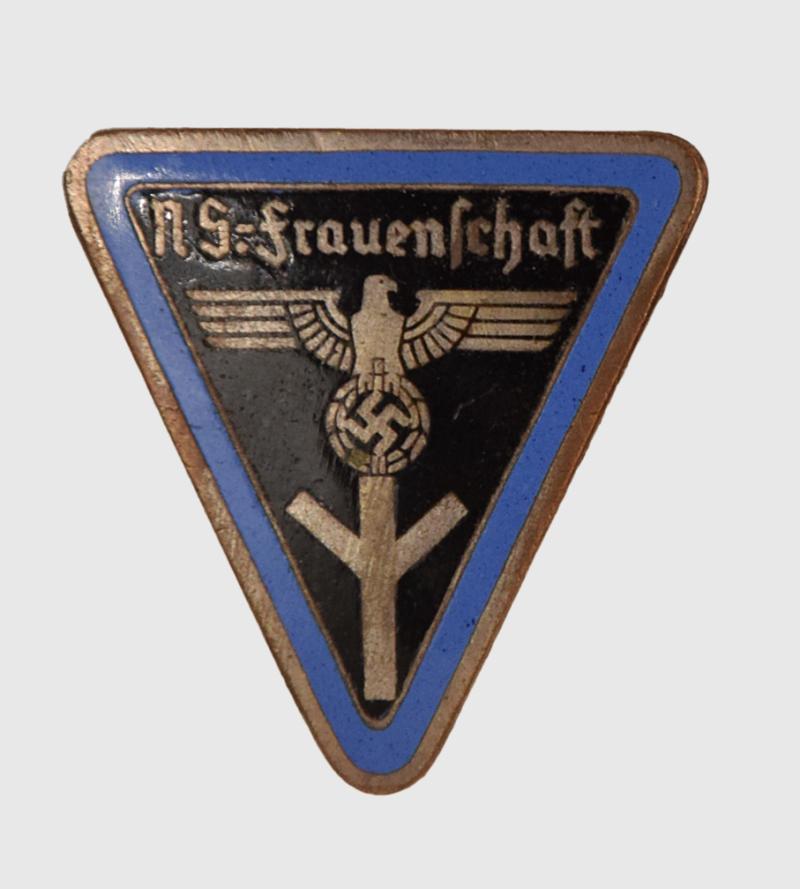 Regimentals | GERMAN WWII THIRD REICH FRAUENSCHAFT (WOMEN’S MEMBERS BADGE.)