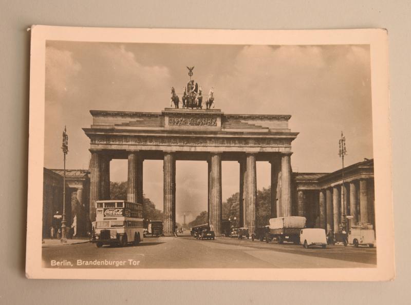 GERMAN WWII BRANDENBURG GATE POSTCARD.