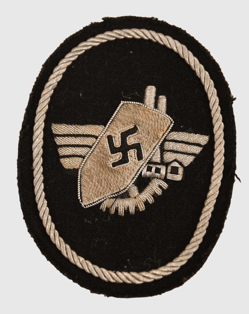 GERMAN WWII WERKSCHUTZ OFFICERS SLEEVE ARM BADGE.