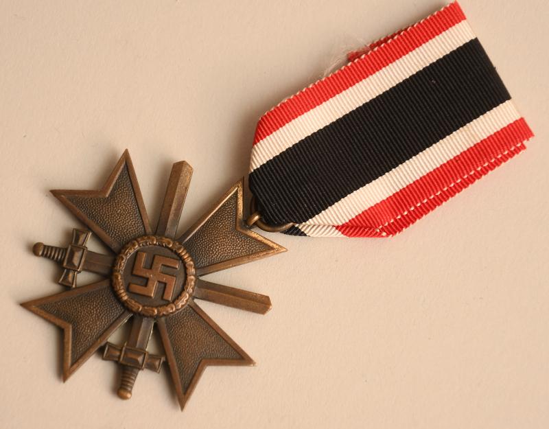 GERMAN WWII WAR SERVICE CROSS 2ND CLASS WITH SWORDS.