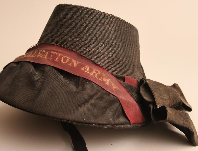BRITISH WWII SALVATIONS ARMY WOMAN’S HAT.