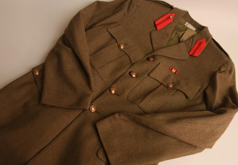 BRITISH WWI 12TH LANCERS OFFICERS TUNIC AND GREATCOAT.