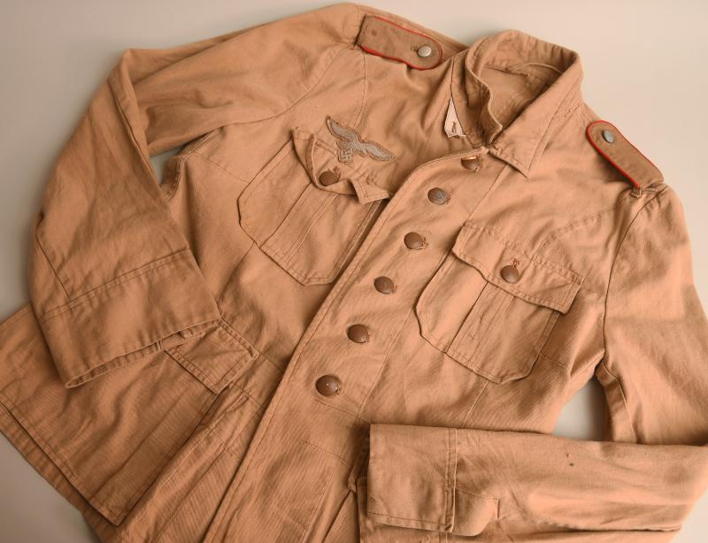 GERMAN WWII LUFTWAFFE TROPICAL TUNIC.