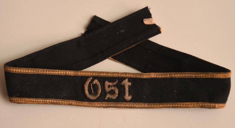 GERMAN WWII GENERAL GOVERNMENT GOLD CUFF TITLE.