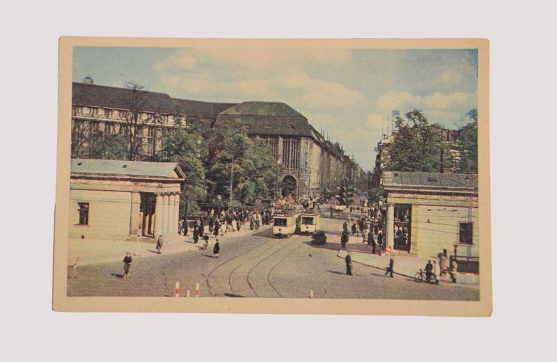 GERMAN WWII LEIPZIGGER STRASSE IN BERLIN SCENE.