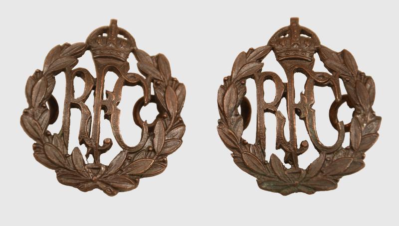 BRITISH WWI ROYAL FLYING CORPS OFFICERS COLLAR BADGES.