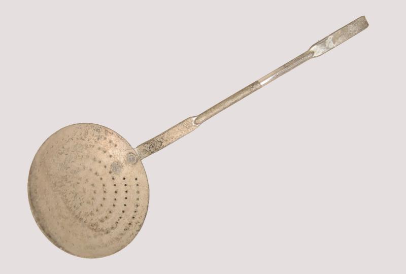 GERMAN WWII WAFFEN SS CANTEEN LADLE.