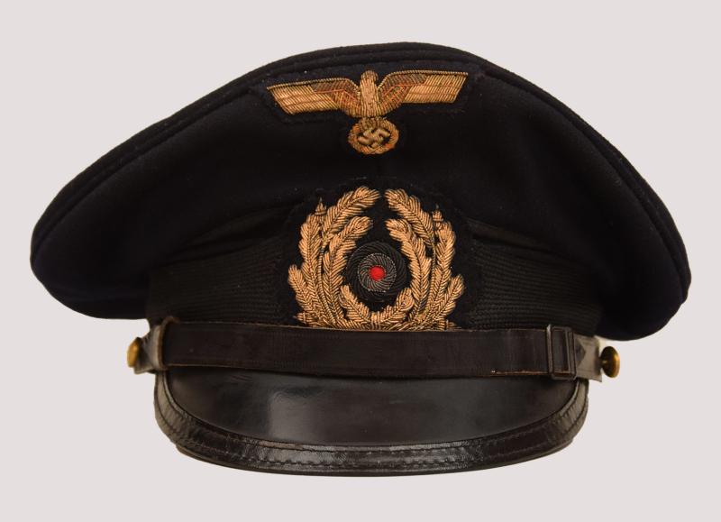 GERMAN WWII KRIEGSMARINE NCO VISOR CAP.