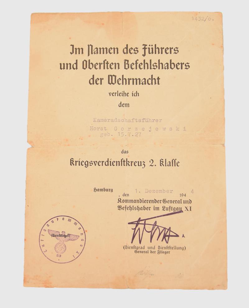 GERMAN WWII WAR SERVICE 2ND CLASS CITATION.