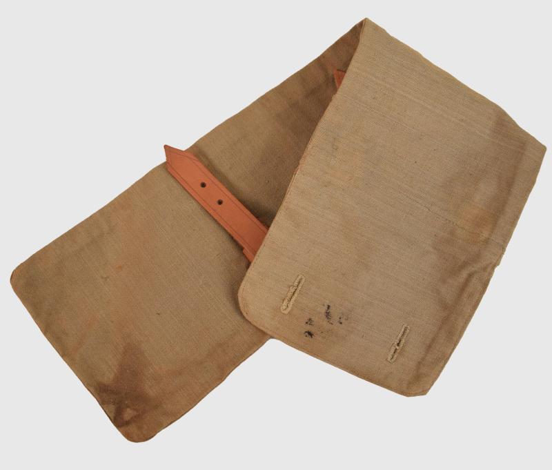 GERMAN WWI TEN PEG POLE BAG.