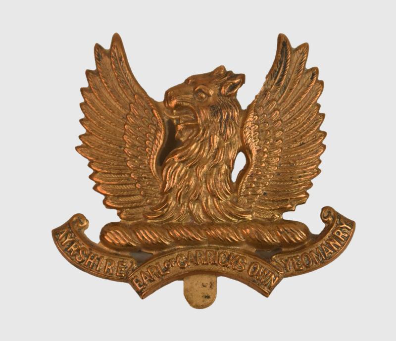 BRITISH WWII EARL OF CARRICKS OWN AYRSHIRE YEOMANRY CAP BADGE.