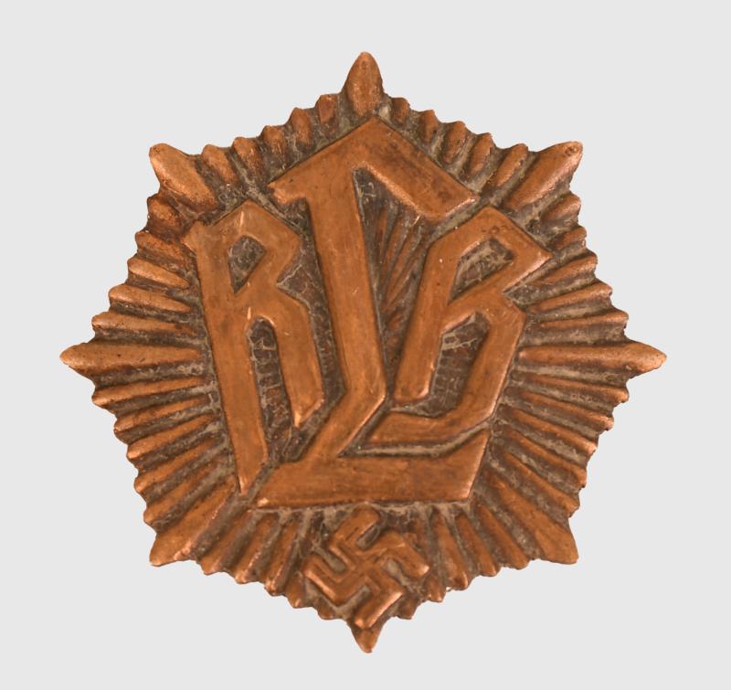 GERMAN WWII RLB SERVICE CAP INSIGNIA.