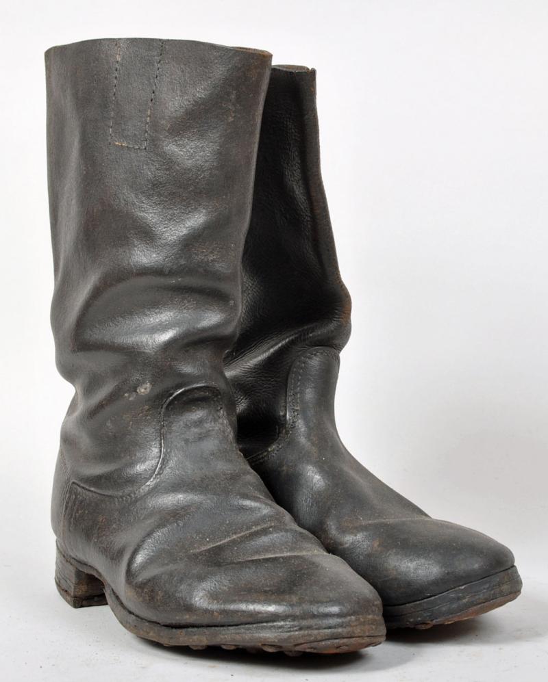 GERMAN WWII ENLISTED MANS JACK BOOTS.