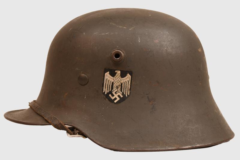 GERMAN WWII M18 ARMY TRANSITIONAL HELMET SINGLE DECAL.