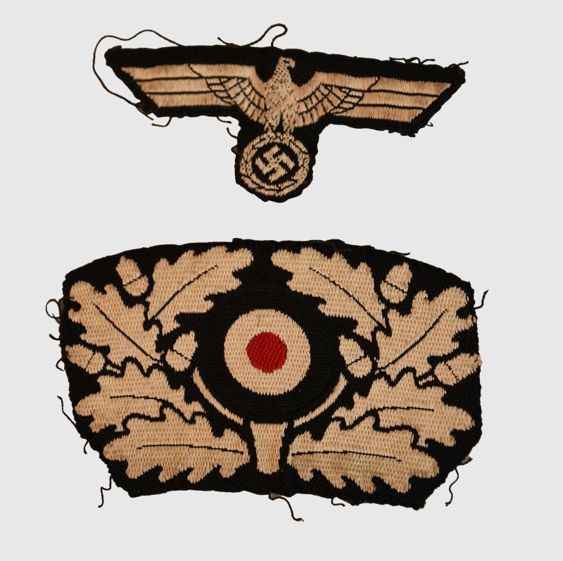 GERMAN WWII PANZER BERET INSIGNIA.