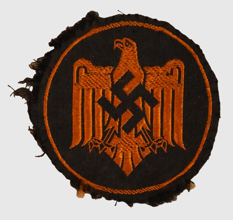 GERMAN WWII SPORTS VEST BREAST EAGLE.