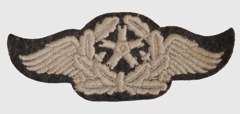 GERMAN WWII LUFTWAFFE FLYING TECHNICAL PERSONNEL TRADE PATCH.