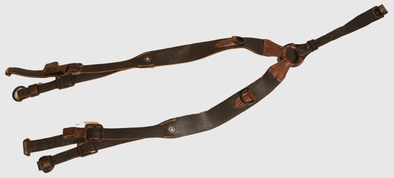 GERMAN WWII SS MARKED Y STRAPS.