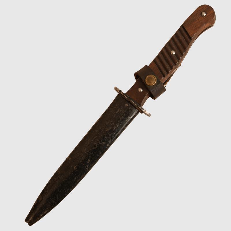 IMPERIAL GERMAN FIGHTING KNIFE.