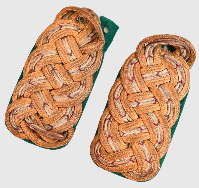 GERMAN WWI WURTTEMBERG GENERAL’S SHOULDER BOARDS.