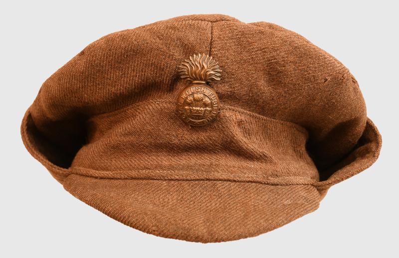 BRITISH WWI ROYAL WELSH FUSILIERS GOR BLIMEY CAP.