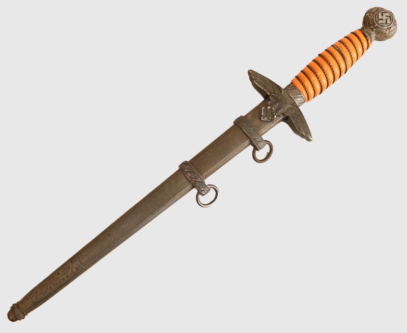 GERMAN WWII LUFTWAFFE 2ND PATTERN OFFICERS DAGGER.