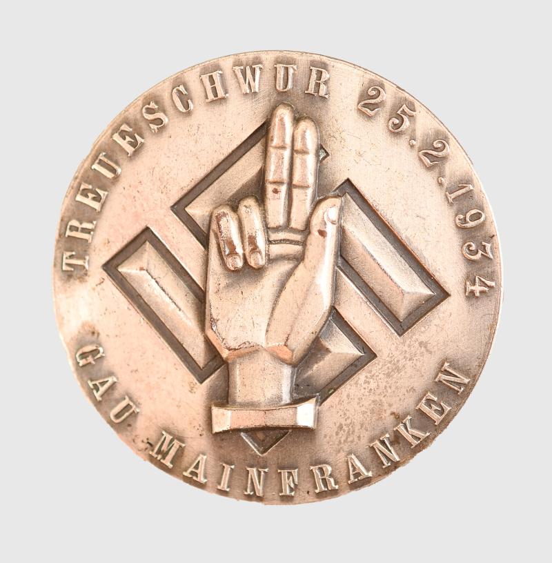 GERMAN WWII GAU MAINFRANKEN BADGE.