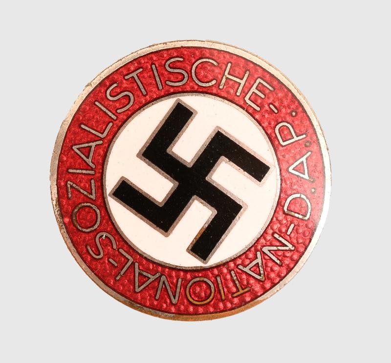 GERMAN WWII NSDAP MEMBERSHIP BADGE MARKED RZM 1/ 72.