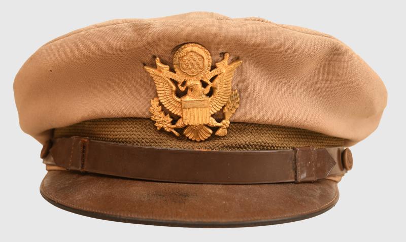 USA WWII LIGHTWEIGHT OFFICERS VISOR CAP.