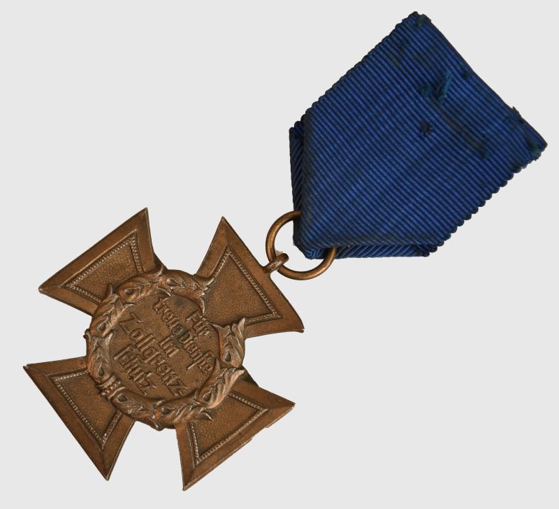 GERMAN WWII CUSTOMS LONG SERVICE MEDAL.