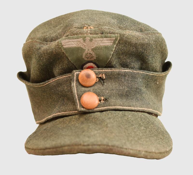 GERMAN WWII M43 FIELD CAP.