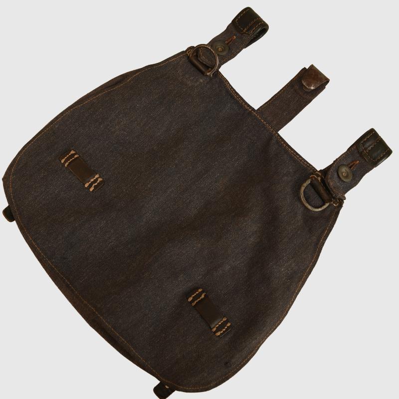 GERMAN WWII LUFTWAFFE BREAD BAG.