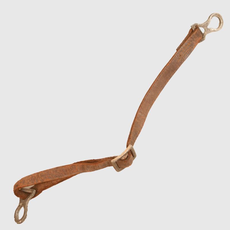 IRISH WWII M.16 HELMET STRAP.