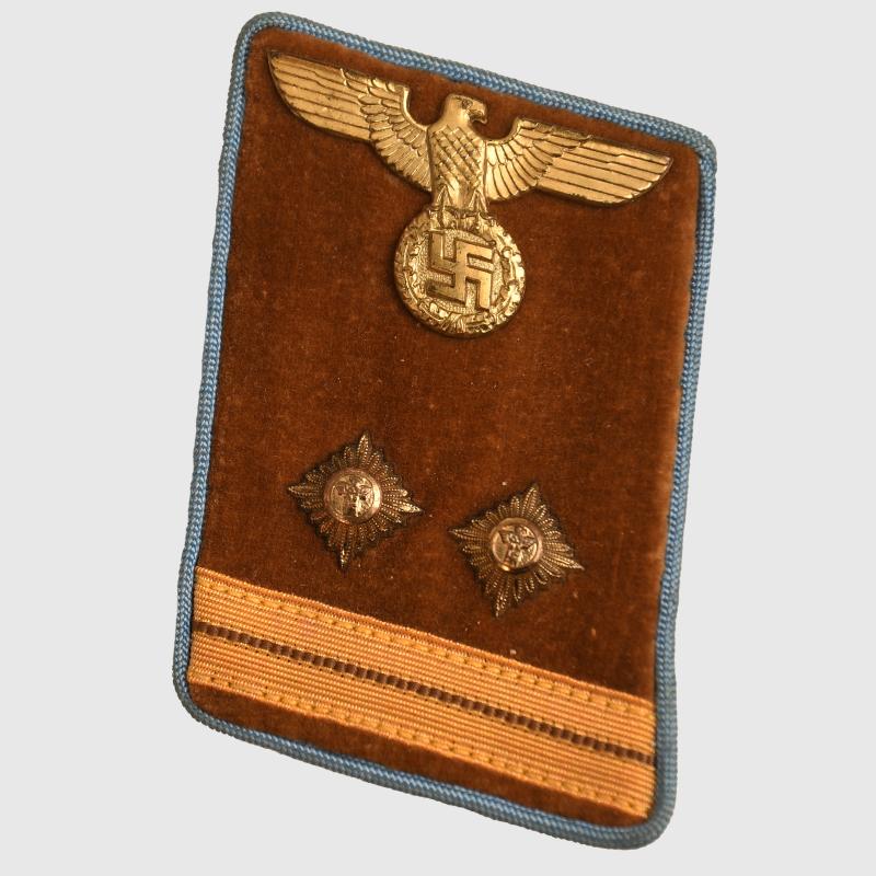 GERMAN WWII NSDAP OBER-GEMEINSCHAFTSLEITER SINGLE COLLAR PATCH.