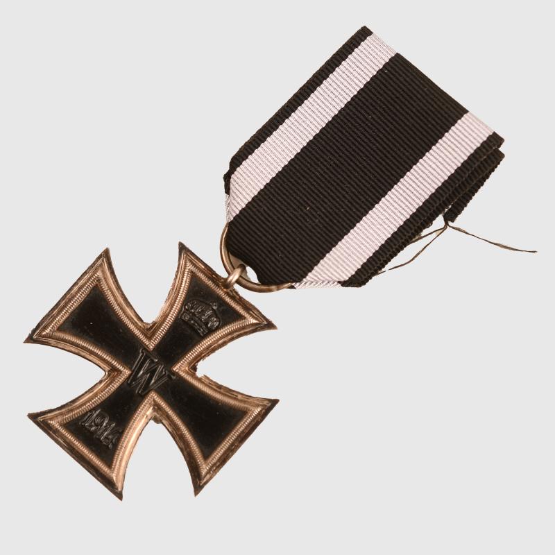 GERMAN WWI IRON CROSS 2ND CLASS WITH THE RECIPIENT OFFICERS CITATION.