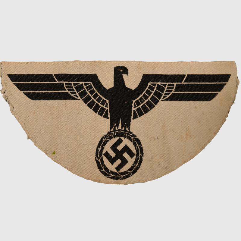 GERMAN WWII ARMY SPORTS VEST EMBLEM.
