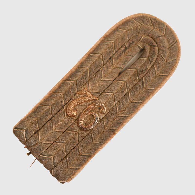 GERMAN WWI  PRUSSIAN REGIMENT 76 SHOULDER BOARD.
