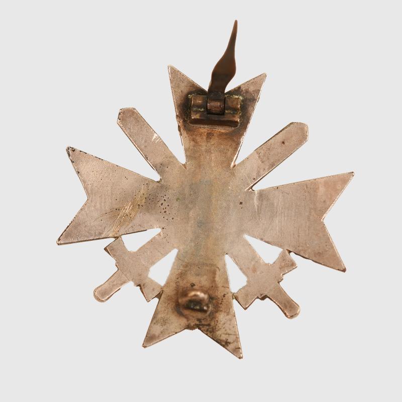 GERMAN WWII WAR SERVICE ACROSS FIRST CLASS WITH SWORDS.