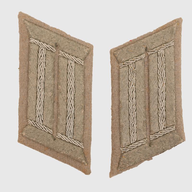 GERMAN WWII POLICE ADMINISTRATIVE OFFICIALS COLLAR PATCHES.