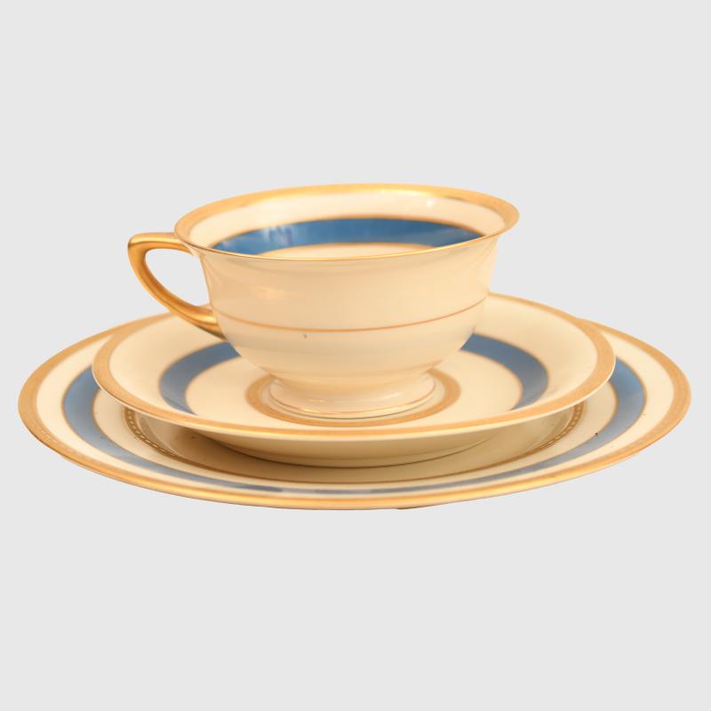 GERMAN WWII GRAF ZEPPELIN PORCELAIN.