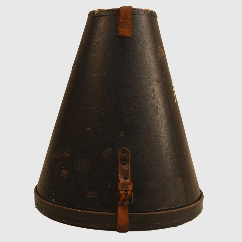 GERMAN WWI PICKLEHAUBE WITH PLUME CARRYING CASE.