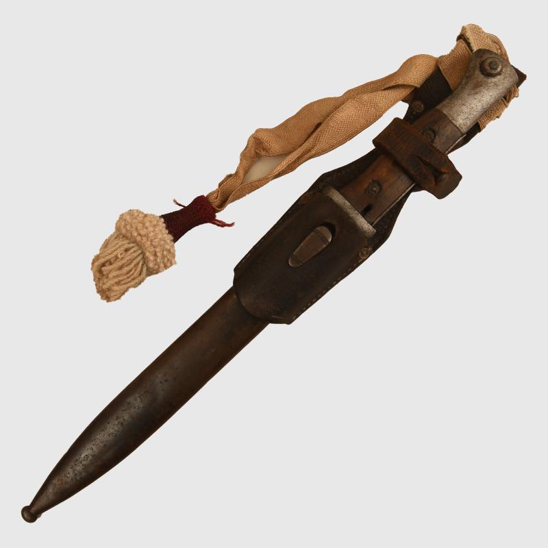 GERMAN WWI CARBINE 98 SAW BACK BAYONET.