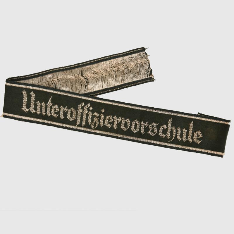 GERMAN WWII UNTEROFFICER SCHOOL CUFF TITLE.