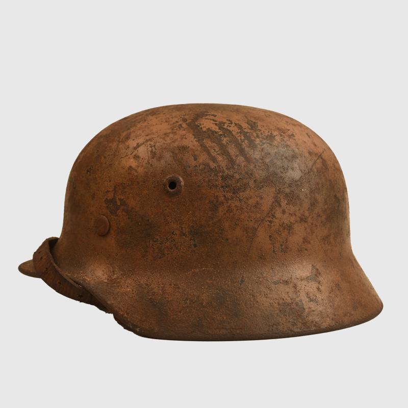 GERMAN WWII NORMANDY CAMOUFLAGE M40 COMBAT HELMET.