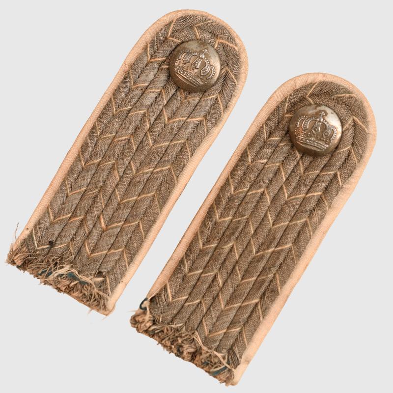 GERMAN WWI BAVARIAN INFANTRY LEUTNANT SHOULDER BOARDS.